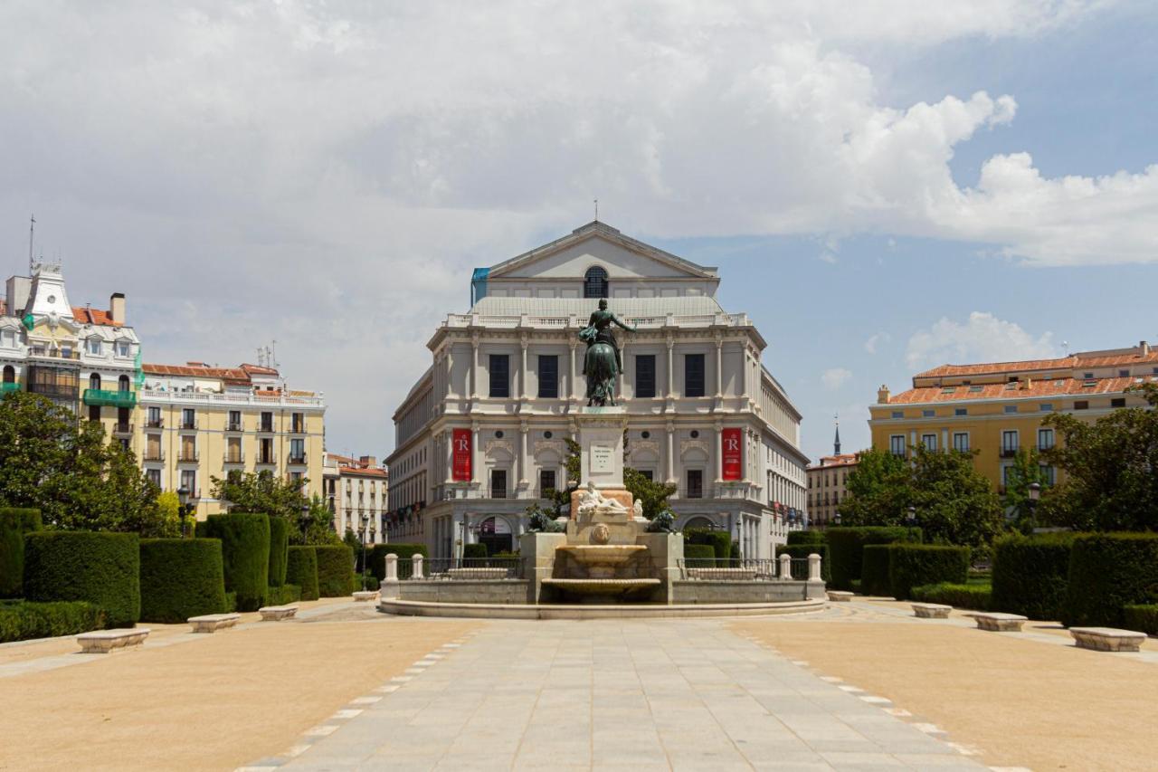 Apa 1256 Lägenhet Madrid Exteriör bild